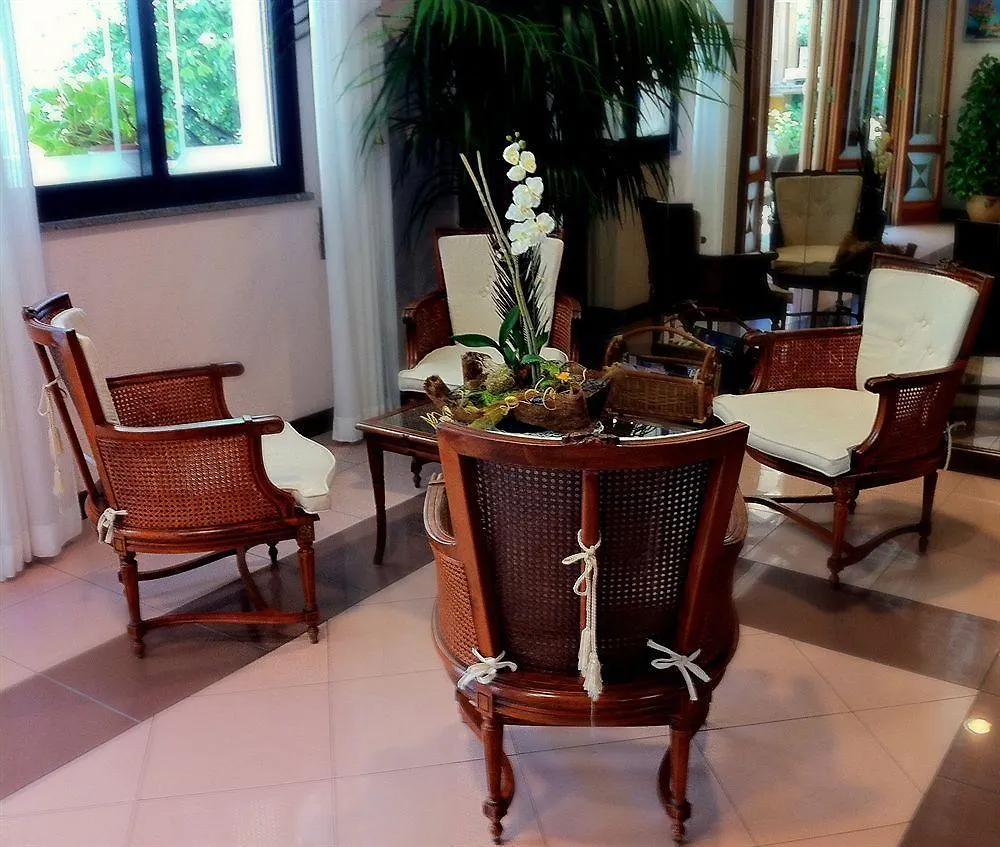 Hotel Piccinelli Rimini Italy